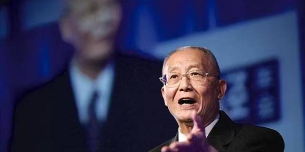 星空体育APP-逼走陈忠和，打压刘国梁，排挤郎平，90岁“体坛恶人”目前咋样了？|魏纪中|国乒|中国女排|女排|中国奥委会_新浪体育_新浪新闻