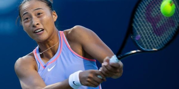 星空体育官网-郑钦文遭前世界第一逆转 发球差距仍是落败主因