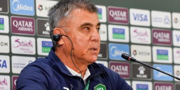 星空体育-乌兹别克U23主帅：中国队正处于巅峰状态，气温变化影响不大