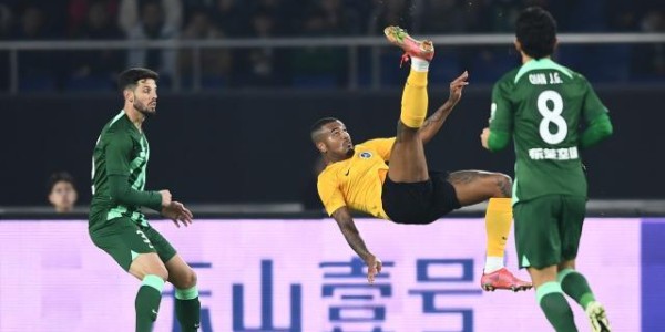 升班马变身需加速磨合 新深足离黑马还有一段距离