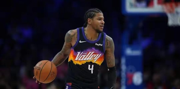 星空体育APP-轰25+4+5！带队豪取三连胜，杰伦格林你再超神下去，火箭就后悔了