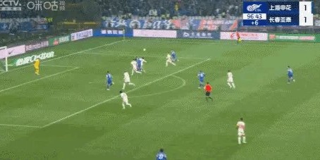 星空体育下载-【中超】米内罗首球路易斯绝杀 申花2比1战胜亚泰