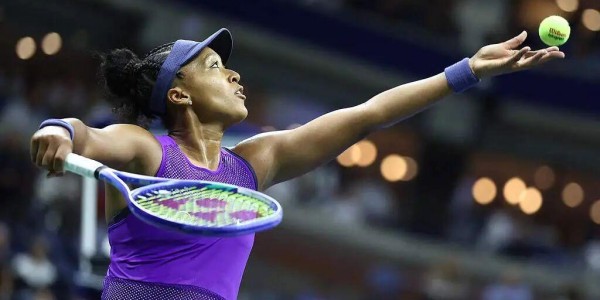 星空体育APP-美网第12日：大坂直美遭逆转止步4强！萨巴伦卡苦战挺进女单决赛