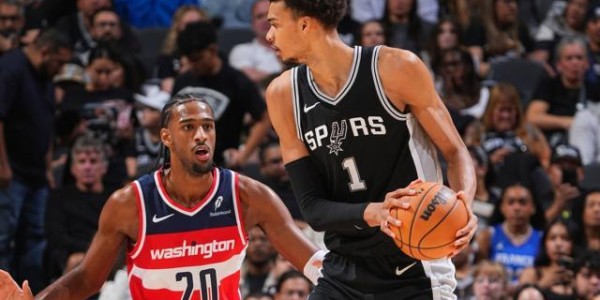 星空体育下载-超越奥尼尔！文班亚马轰50分+8记三分创神迹