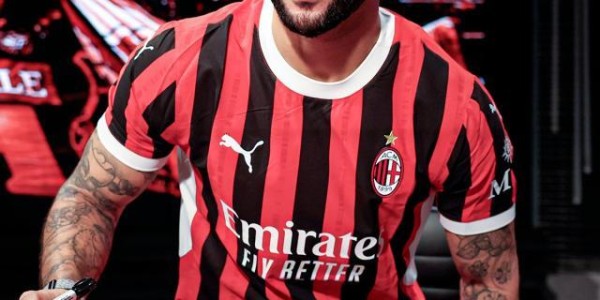 星空体育-官方：沃克租借加盟AC米兰 合同中包含买断条款