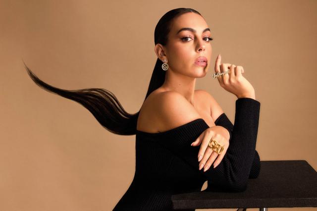 1644304587326048886.jpg 220203_NETFLIX_SOY-GEORGINA_L5_556-C1_FULLRES.jpg